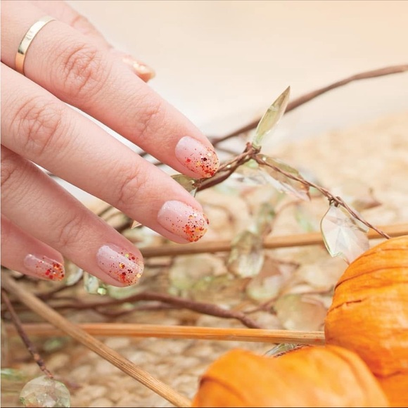 *Rare, HTF* Color Street: Thanks a Million | Fall Thanksgiving Red Orange Gold - Picture 2 of 10